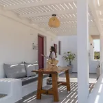 Glaucus Summer House Sea View