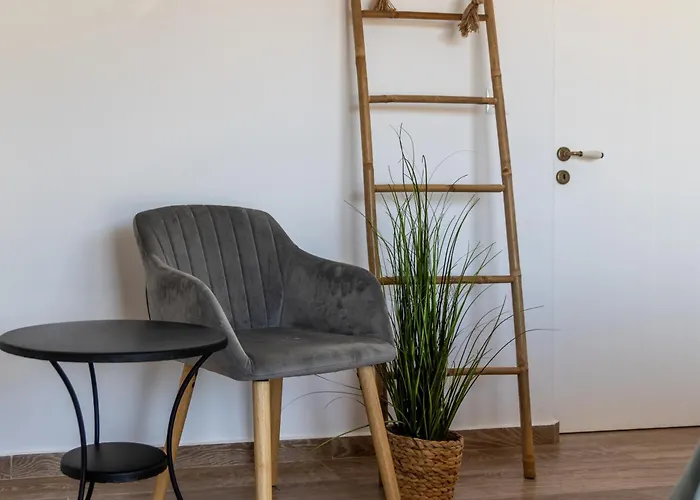 Glaucus Summer House Sea View *