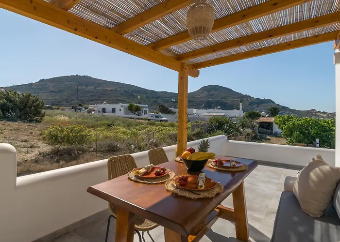 Glaucus Summer House Sea View *